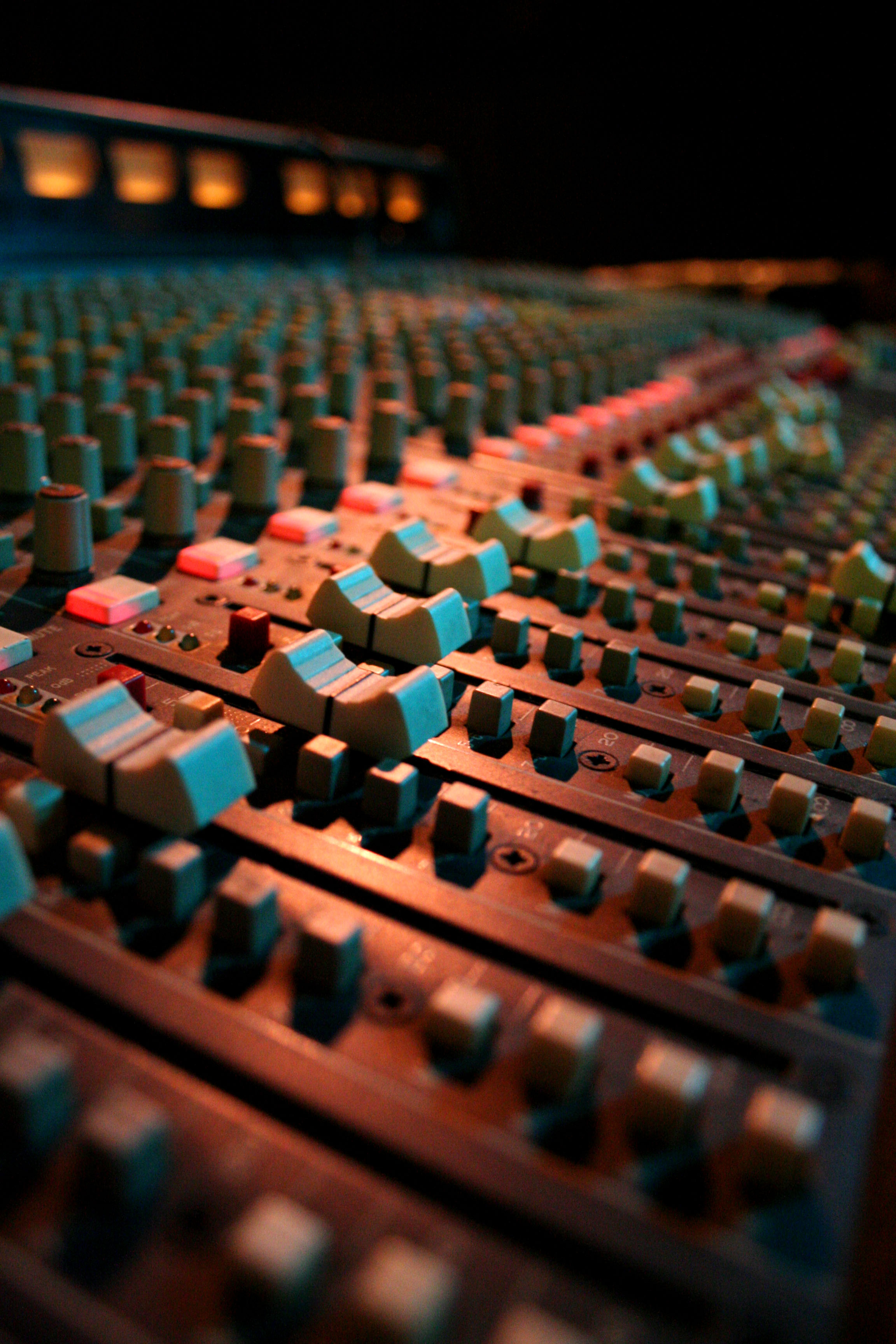 files/images/Musikbereich-Bilder/Mixer.jpg